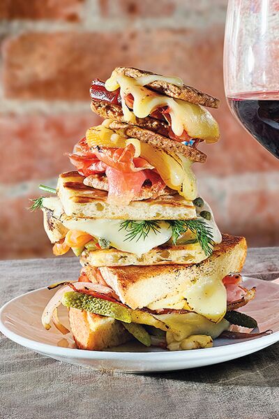 © VIKTOR BUDNIK savory